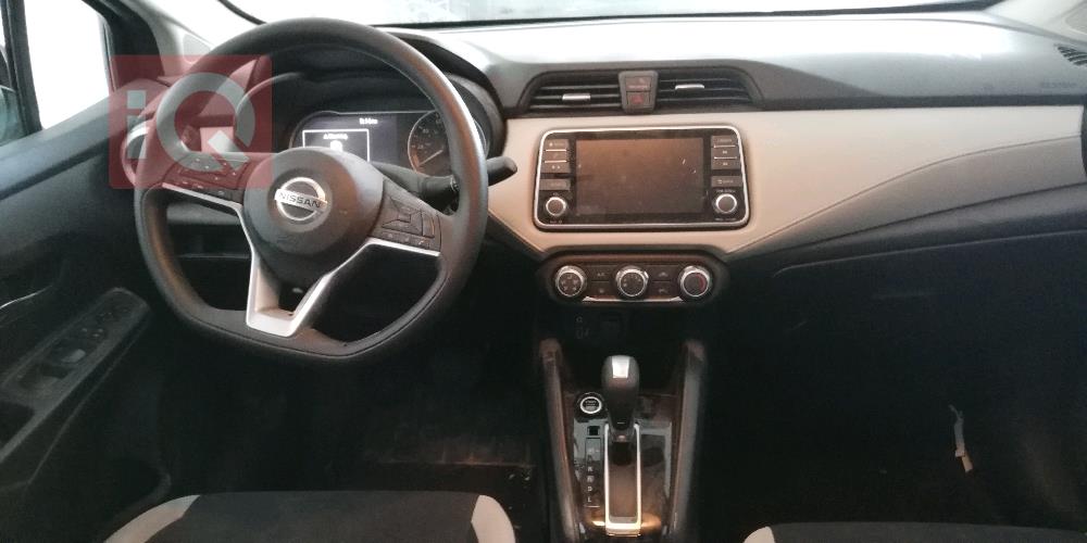 Nissan Versa